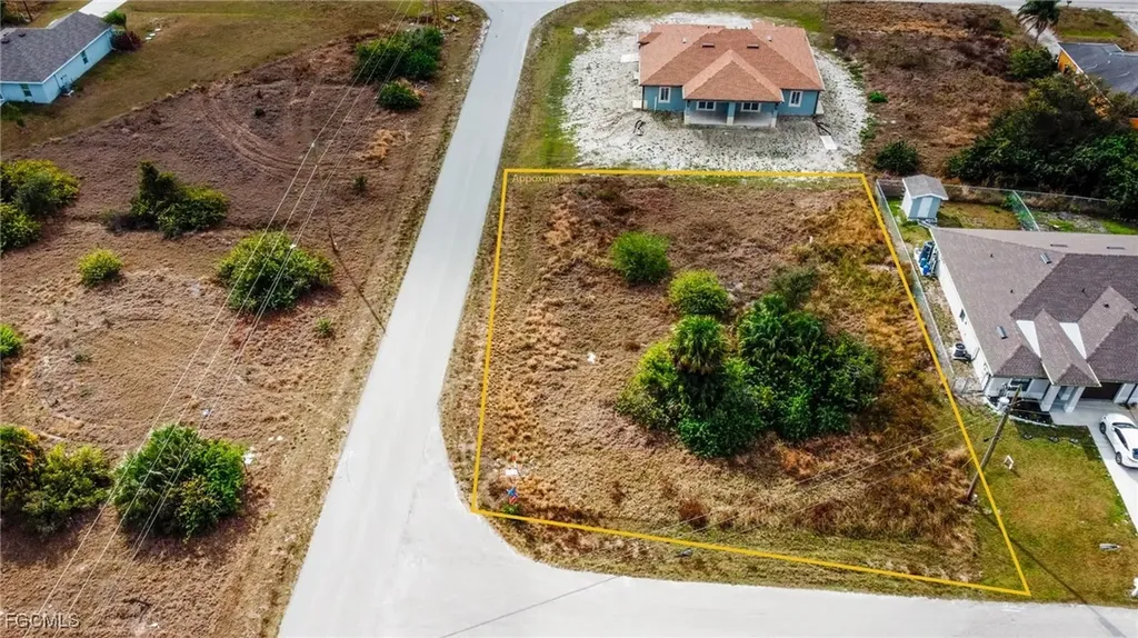 364 Poplar Street Lehigh Acres FL 33974