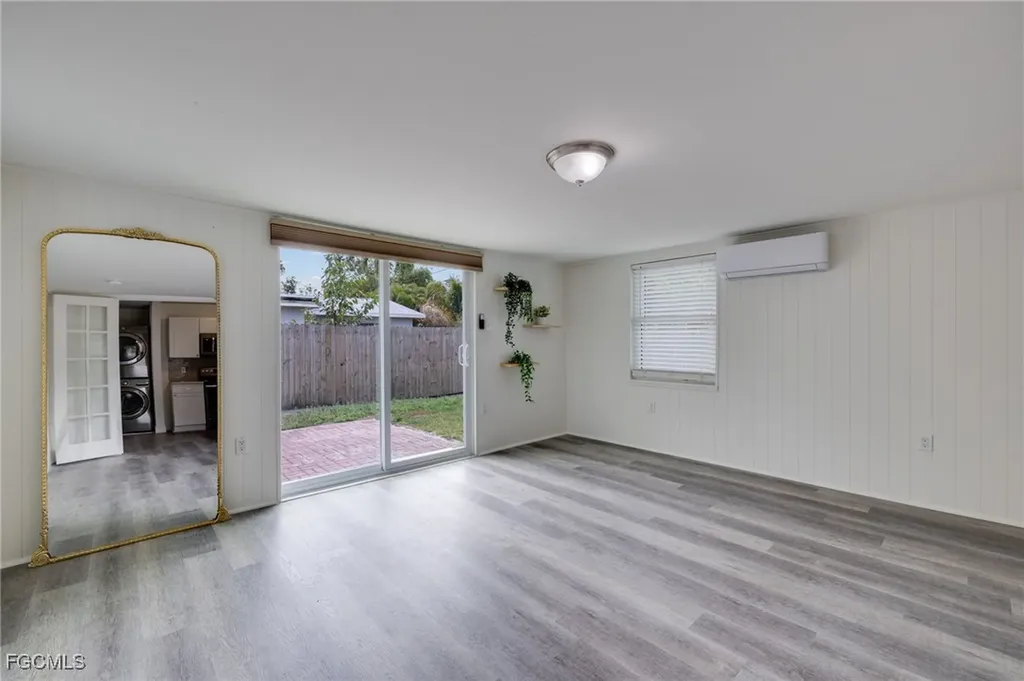 1542 Coconut Drive Fort Myers FL 33901