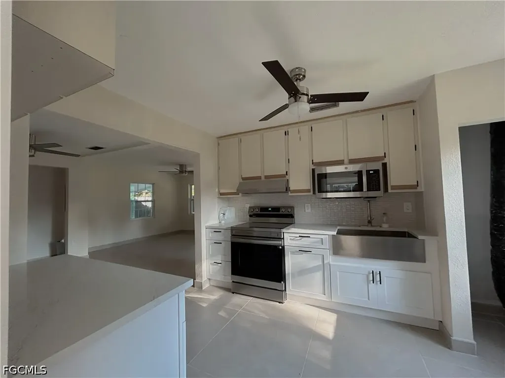 48 W North Shore Avenue North Fort Myers FL 33903