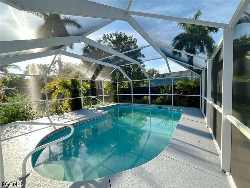 48 W North Shore Avenue North Fort Myers FL 33903