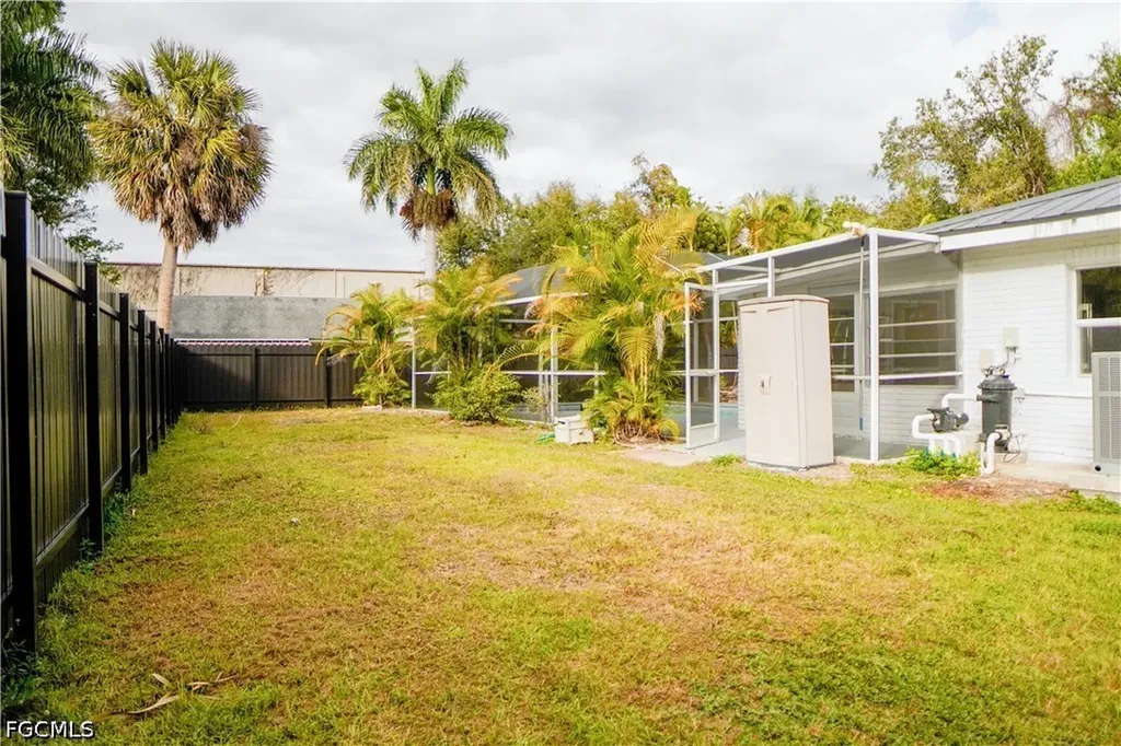 48 W North Shore Avenue North Fort Myers FL 33903