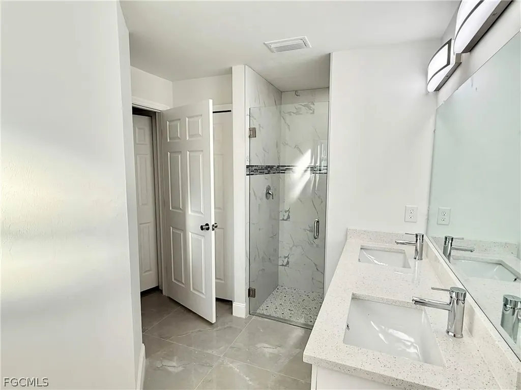 3708 15th Street SW Lehigh Acres FL 33976