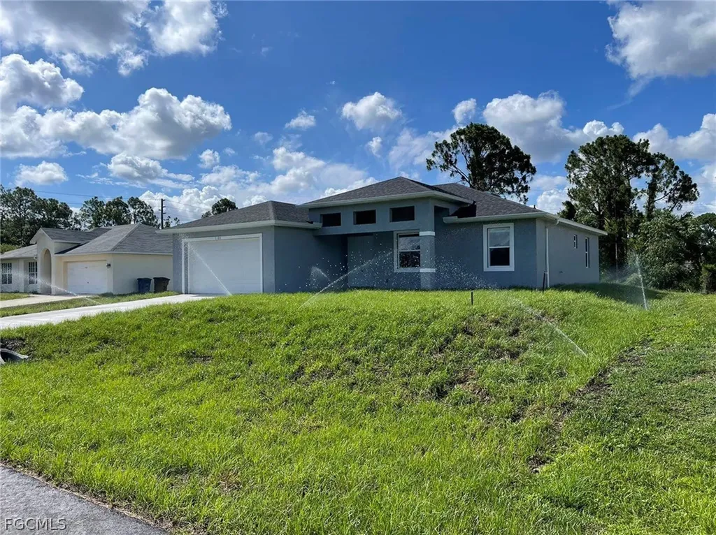 3708 15th Street SW Lehigh Acres FL 33976