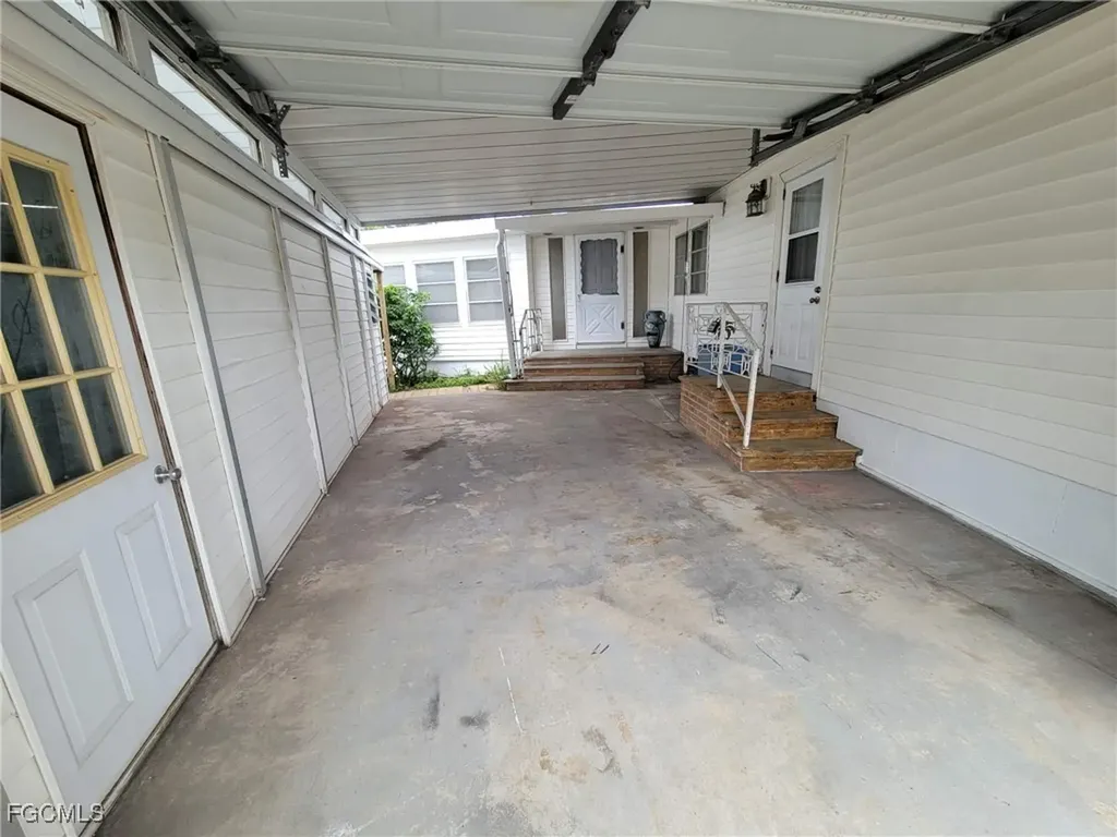 207 Lantern Lane North Fort Myers FL 33917