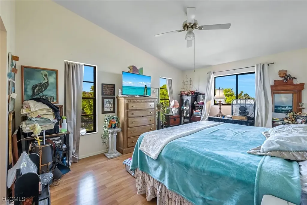 13532 Siesta Pines Court Fort Myers FL 33908
