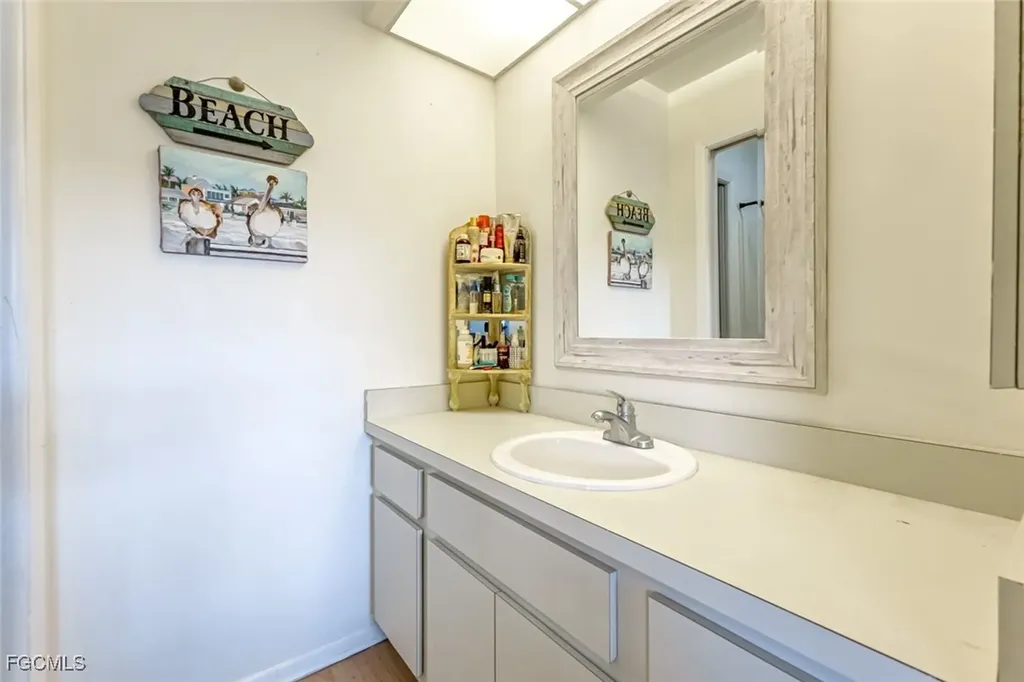 13532 Siesta Pines Court Fort Myers FL 33908