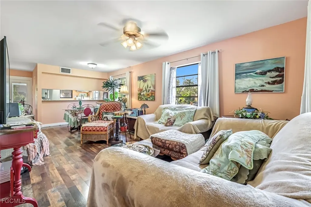 13532 Siesta Pines Court Fort Myers FL 33908