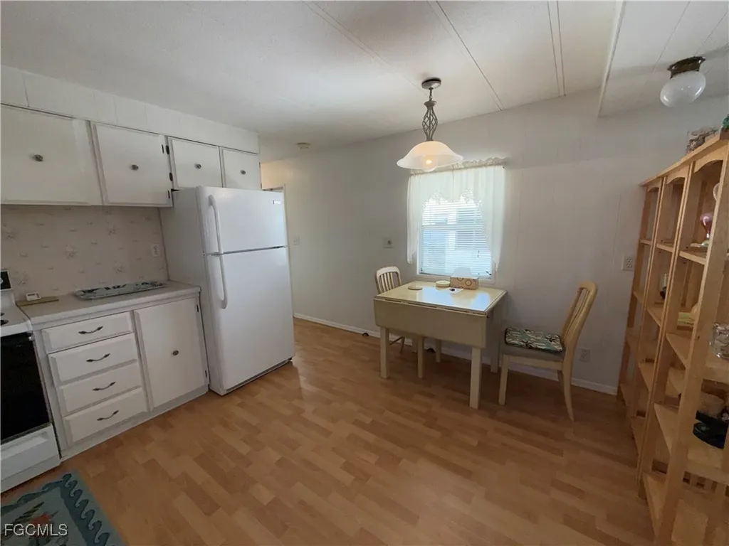 27601 Hale Drive Bonita Springs FL 34135