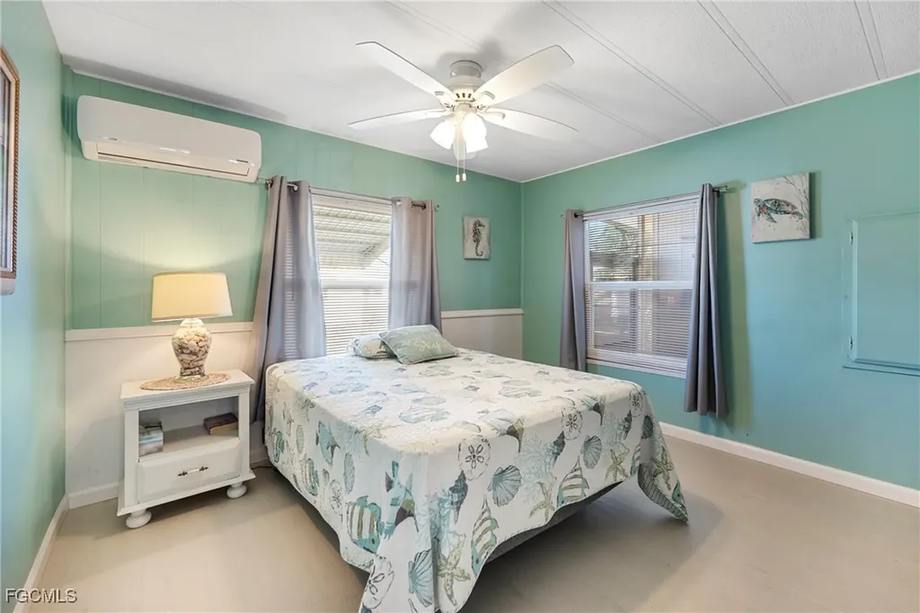 5513 Salem Lane North Fort Myers FL 33917