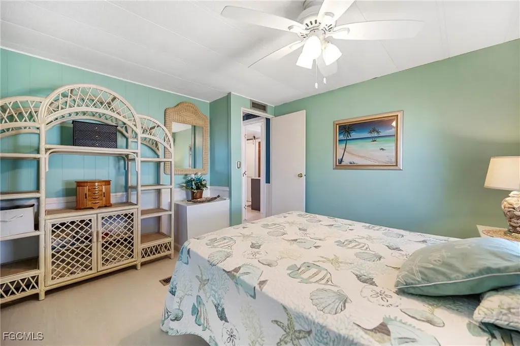 5513 Salem Lane North Fort Myers FL 33917