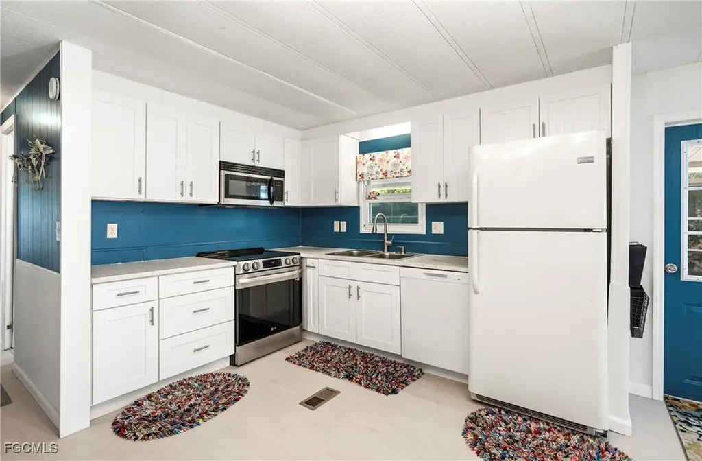 5513 Salem Lane North Fort Myers FL 33917