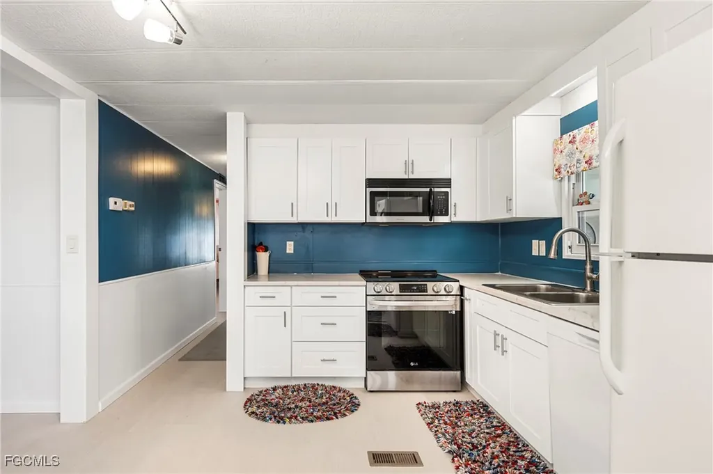 5513 Salem Lane North Fort Myers FL 33917