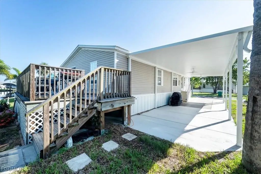 3127 Bayside Parkway Punta Gorda FL 33982