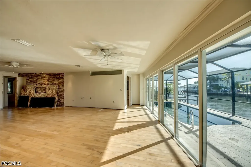 2701 Bruce Street Matlacha FL 33993