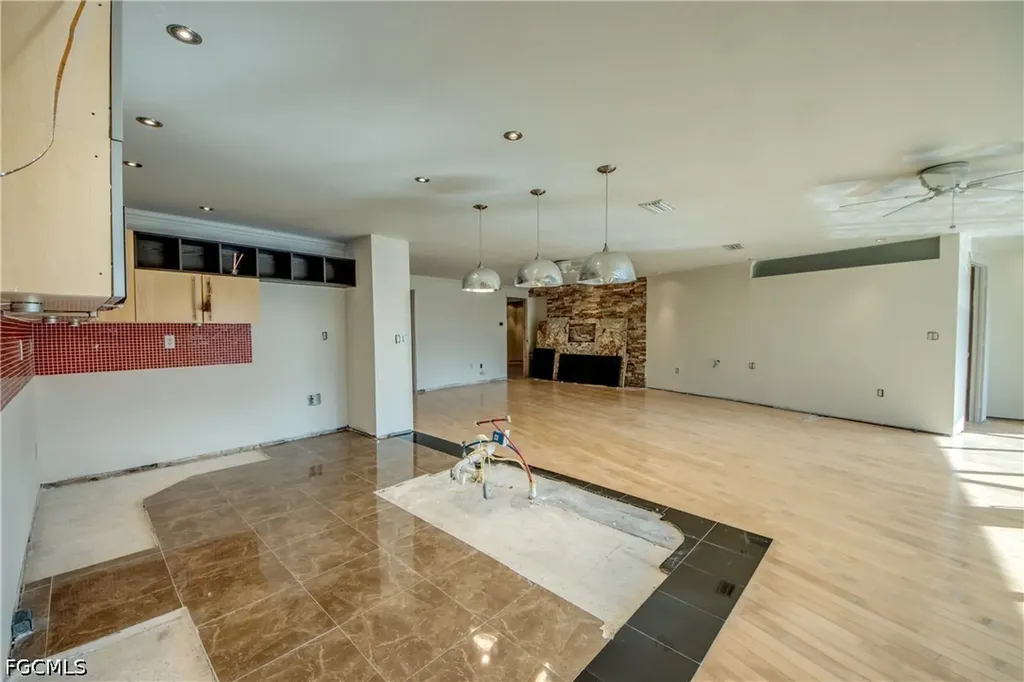 2701 Bruce Street Matlacha FL 33993