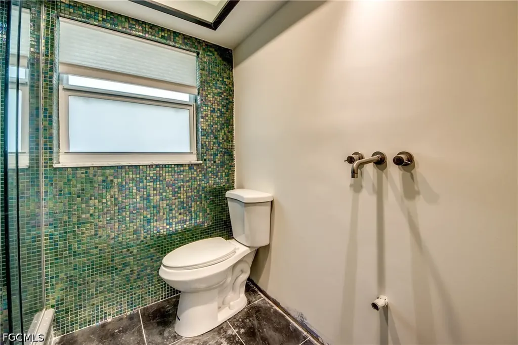 2701 Bruce Street Matlacha FL 33993