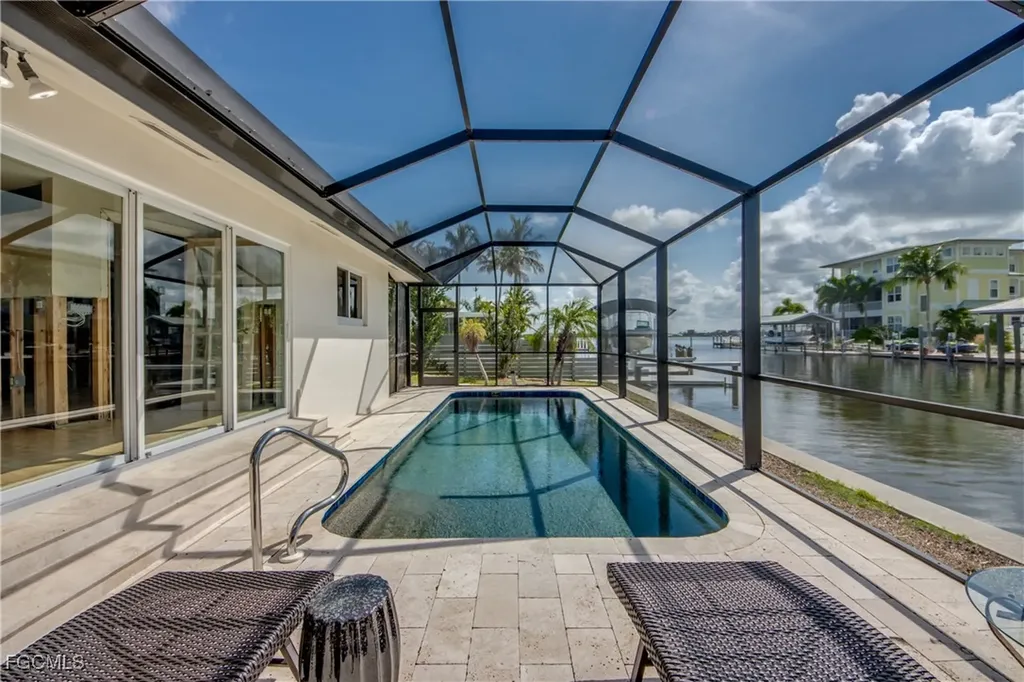 2701 Bruce Street Matlacha FL 33993