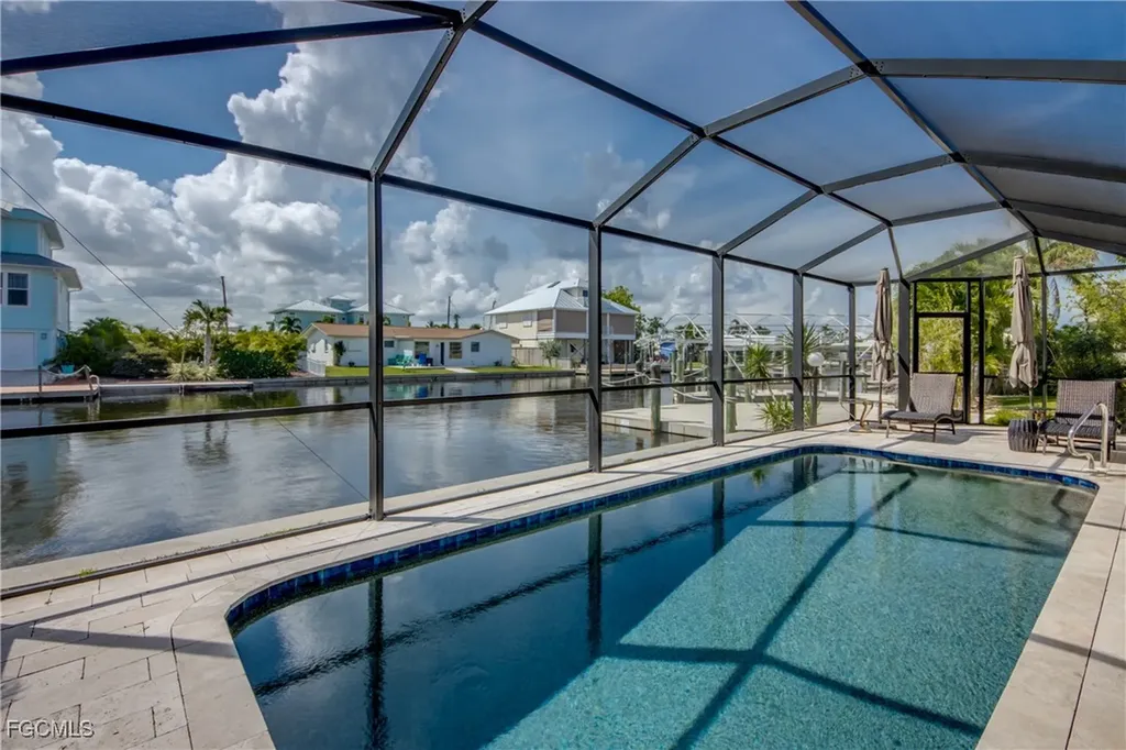 2701 Bruce Street Matlacha FL 33993