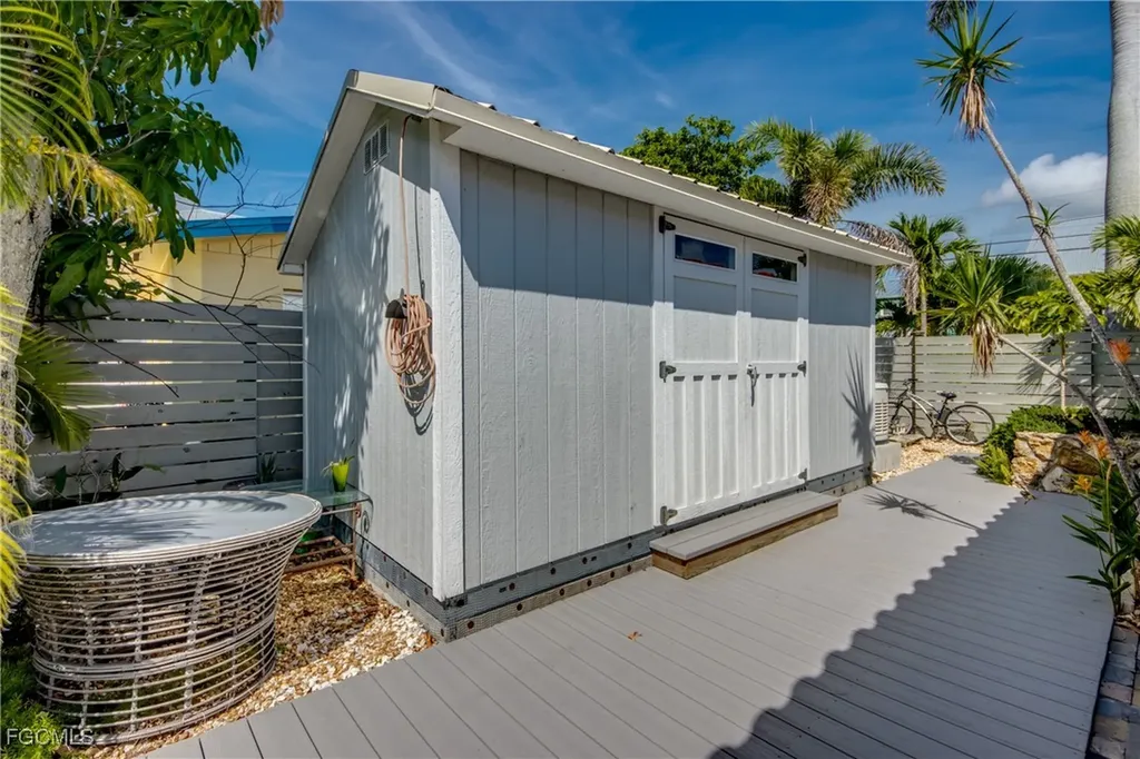 2701 Bruce Street Matlacha FL 33993