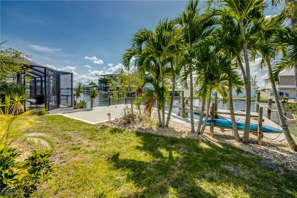 2701 Bruce Street Matlacha FL 33993