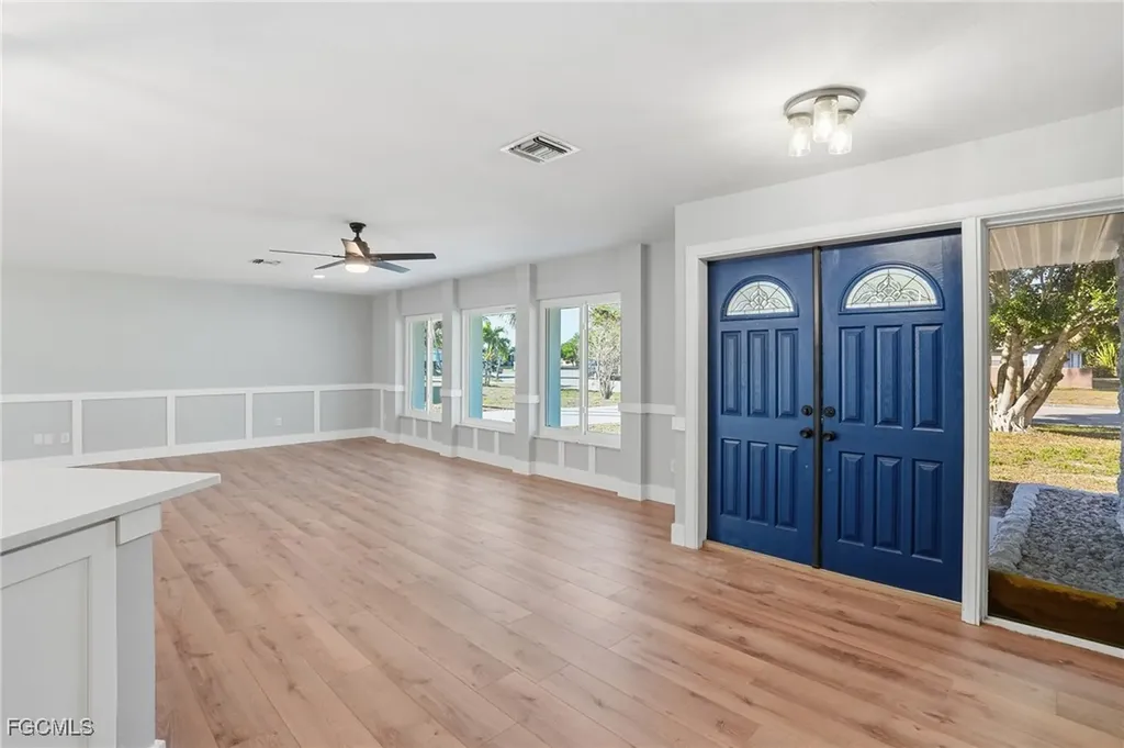 113 E Lake Drive Lehigh Acres FL 33936