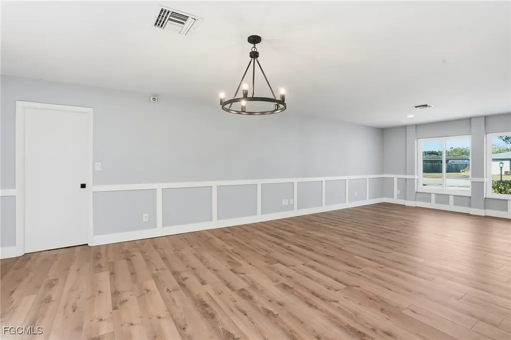 113 E Lake Drive Lehigh Acres FL 33936