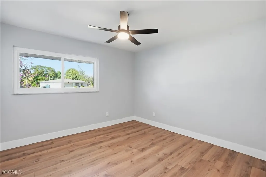113 E Lake Drive Lehigh Acres FL 33936
