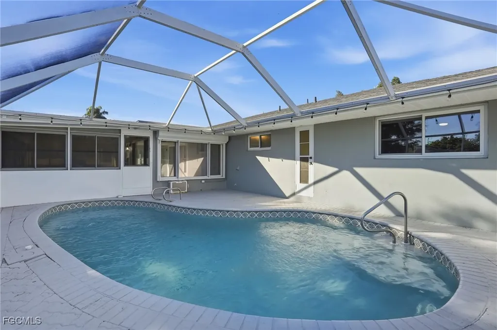 113 E Lake Drive Lehigh Acres FL 33936