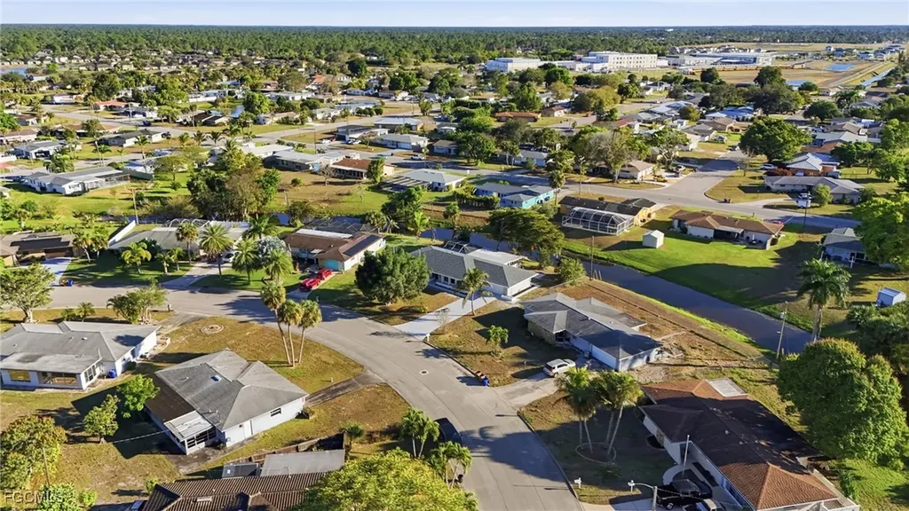 113 E Lake Drive Lehigh Acres FL 33936