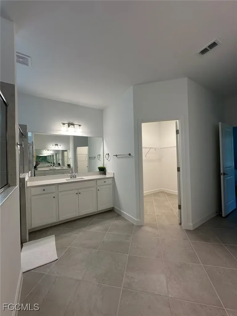 9291 Aqua Overlook Court Lehigh Acres FL 33936