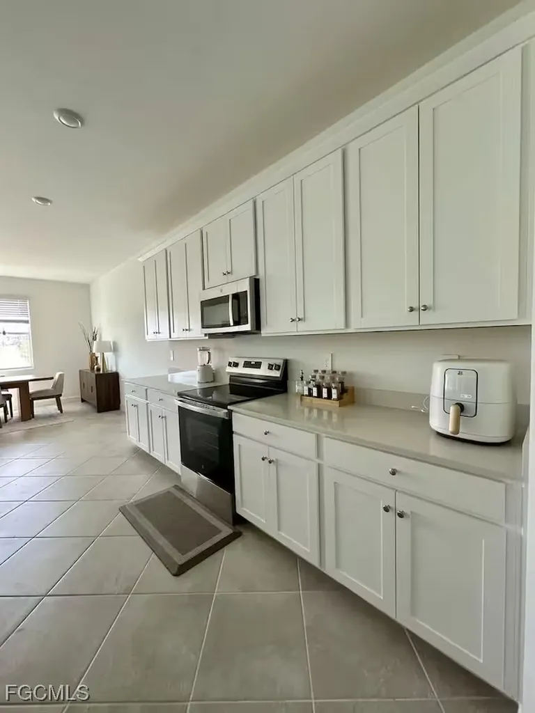 9291 Aqua Overlook Court Lehigh Acres FL 33936