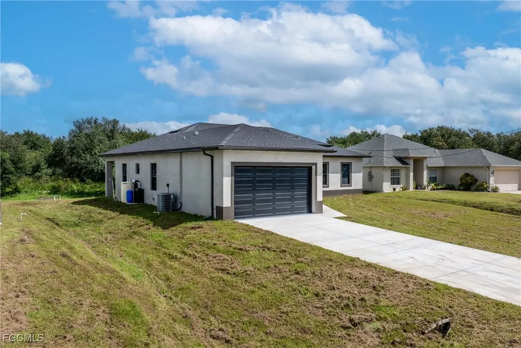 2602 73rd Street W Lehigh Acres FL 33971