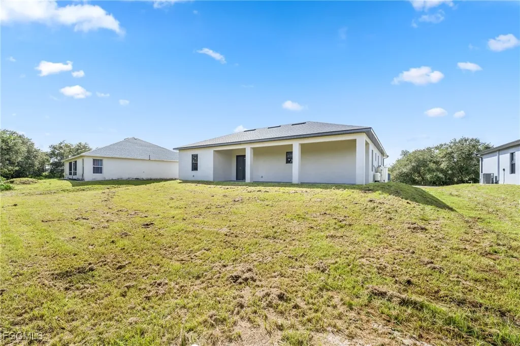 2602 73rd Street W Lehigh Acres FL 33971