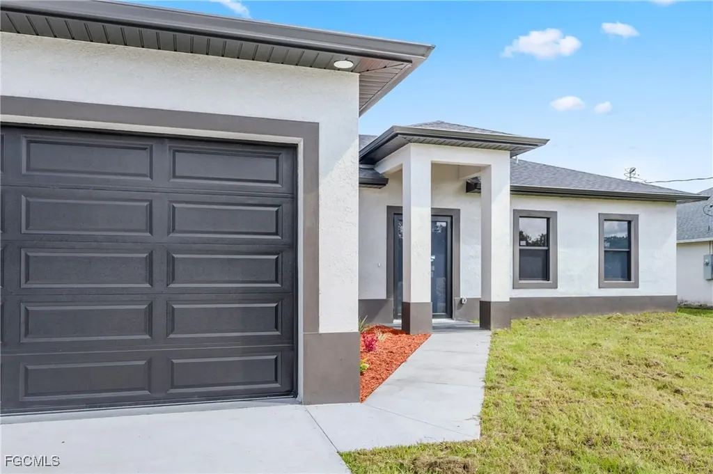 2602 73rd Street W Lehigh Acres FL 33971
