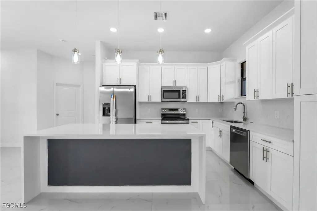 2602 73rd Street W Lehigh Acres FL 33971