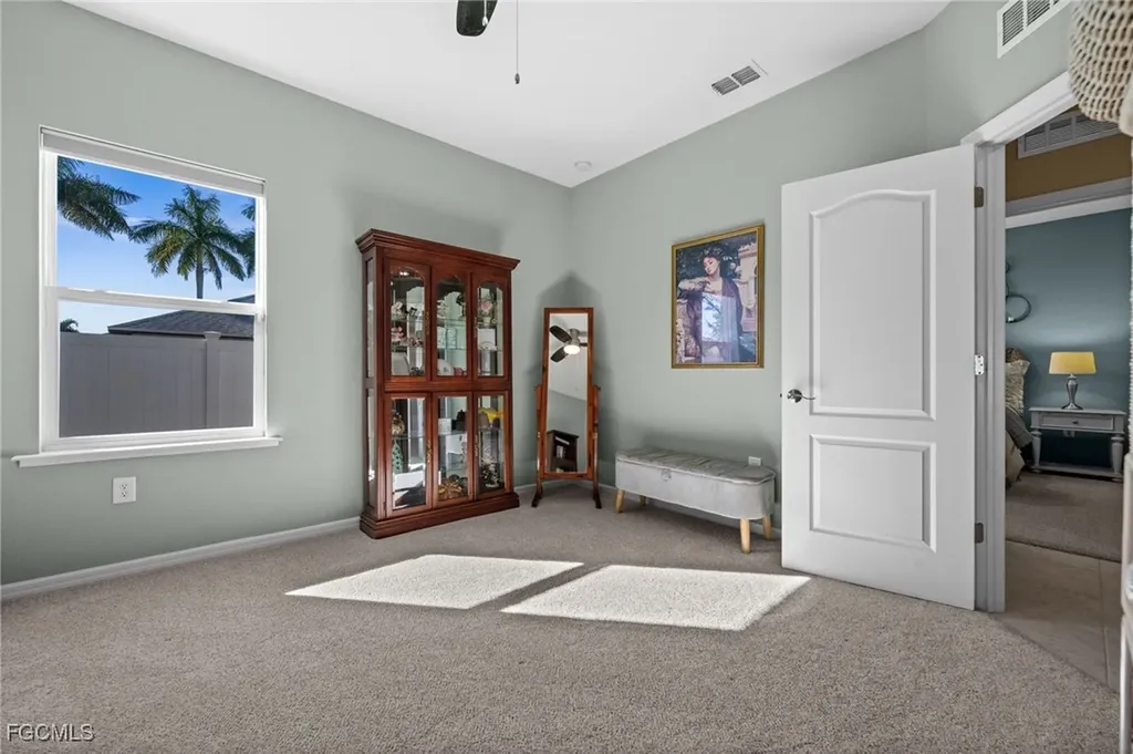 2213 SW 7th Place Cape Coral FL 33991