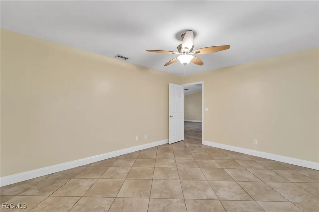 14 SW 33rd Avenue Cape Coral FL 33991