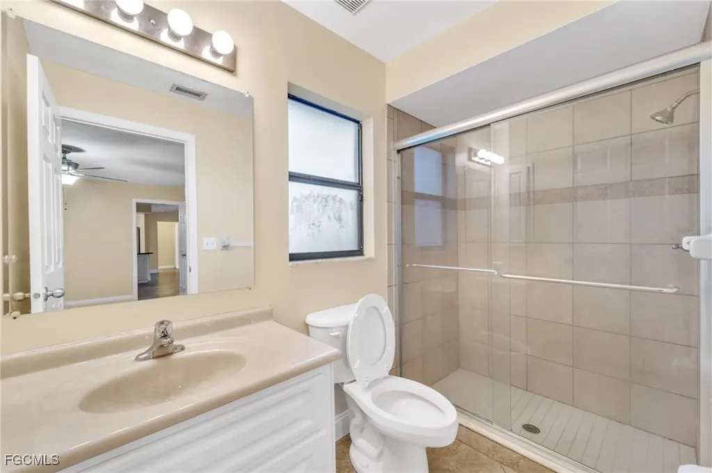 14 SW 33rd Avenue Cape Coral FL 33991