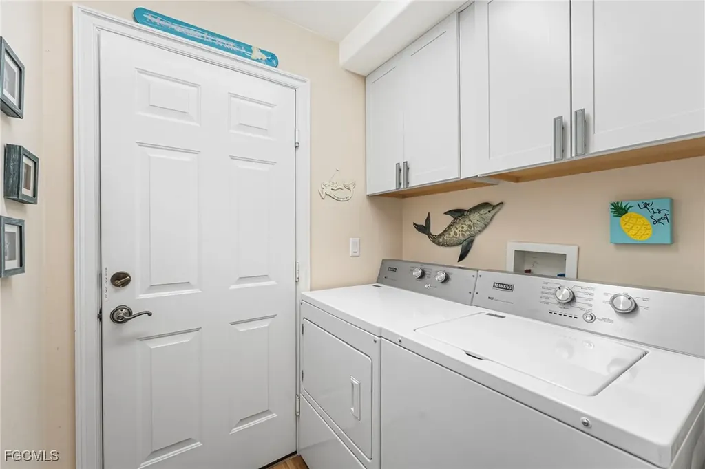 11056 Harbour Yacht Court Fort Myers FL 33908