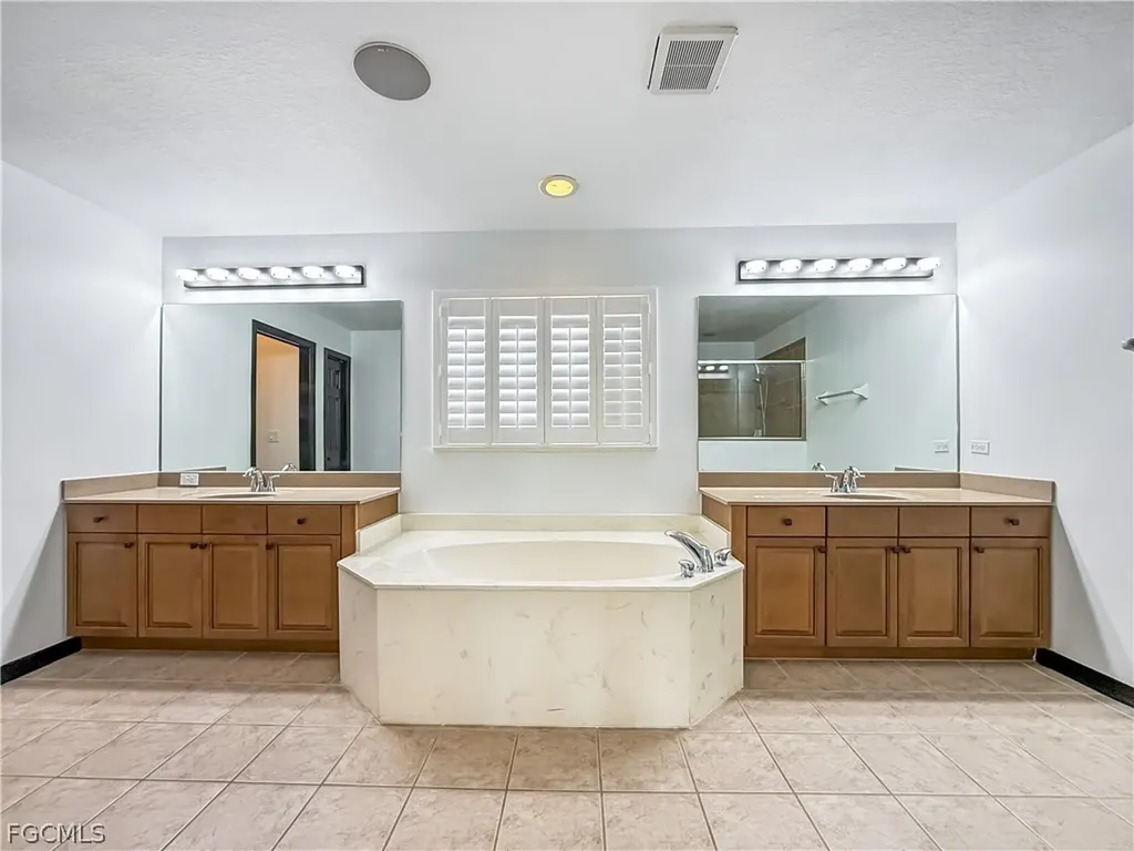 12459 Muddy Creek Lane Fort Myers FL 33913
