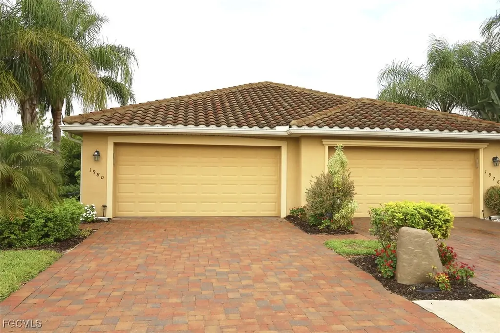 1980 Wellington Street Naples FL 34120