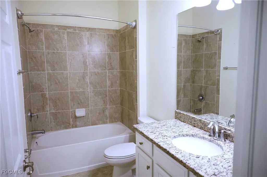 1980 Wellington Street Naples FL 34120