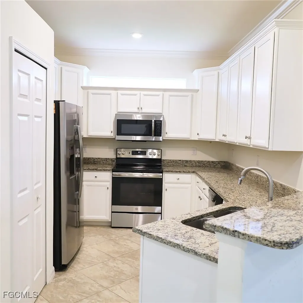 1980 Wellington Street Naples FL 34120