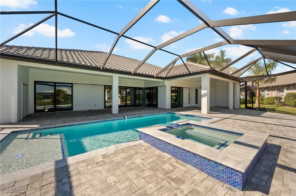 1707 NW 34th Avenue Cape Coral FL 33993