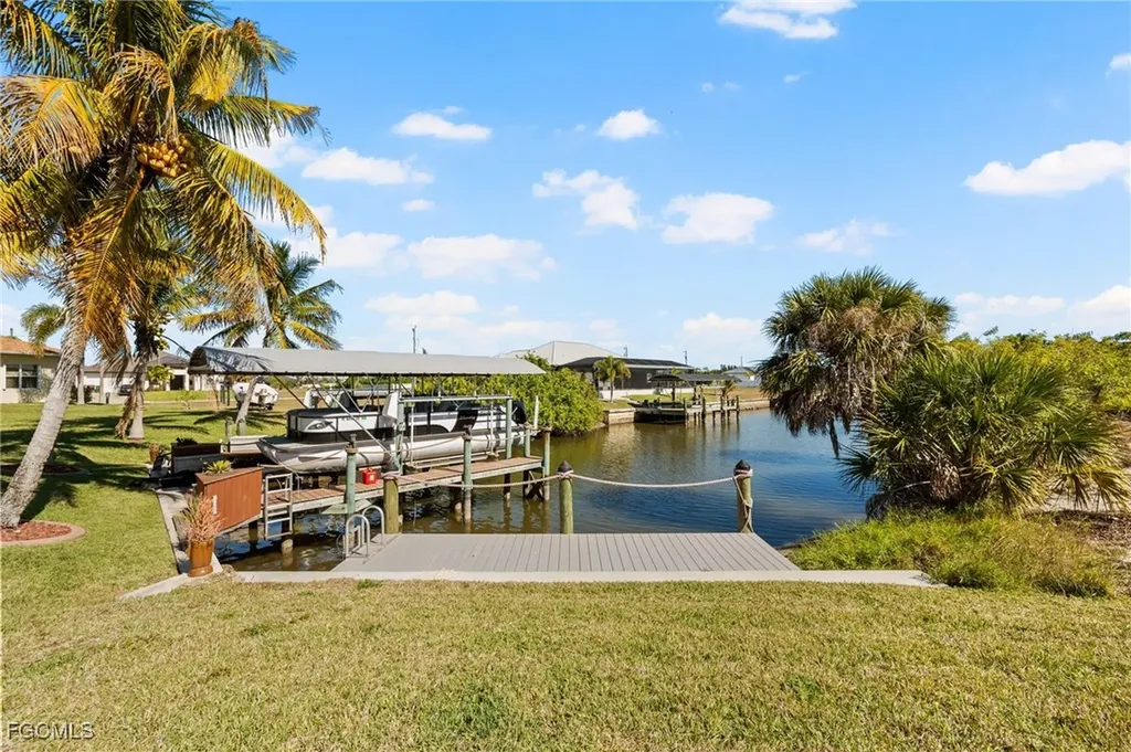 1707 NW 34th Avenue Cape Coral FL 33993