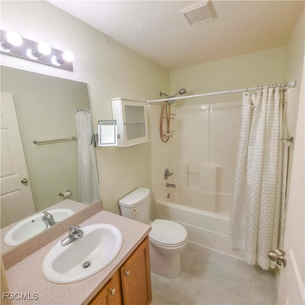 3210 31st Street W Lehigh Acres FL 33971