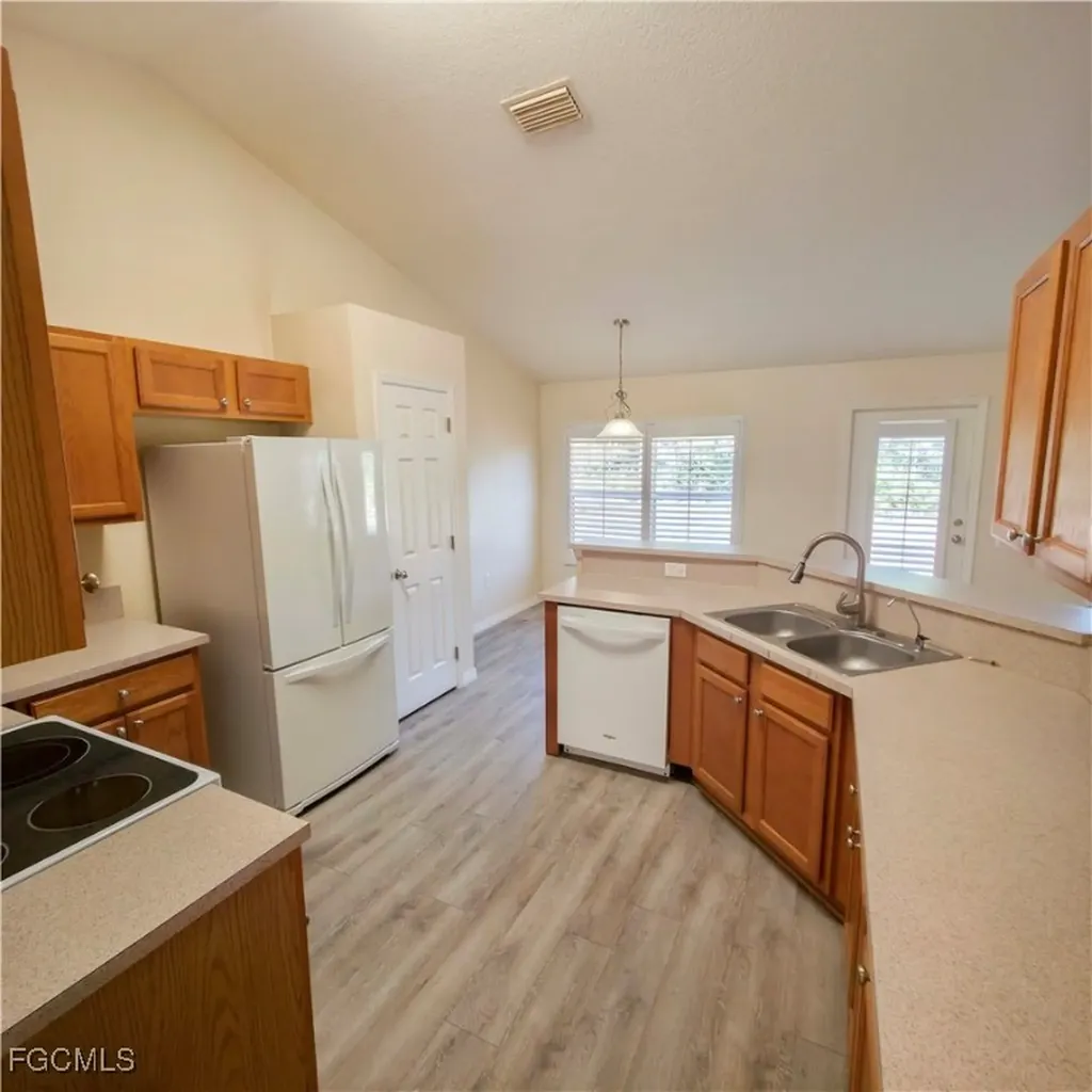3210 31st Street W Lehigh Acres FL 33971