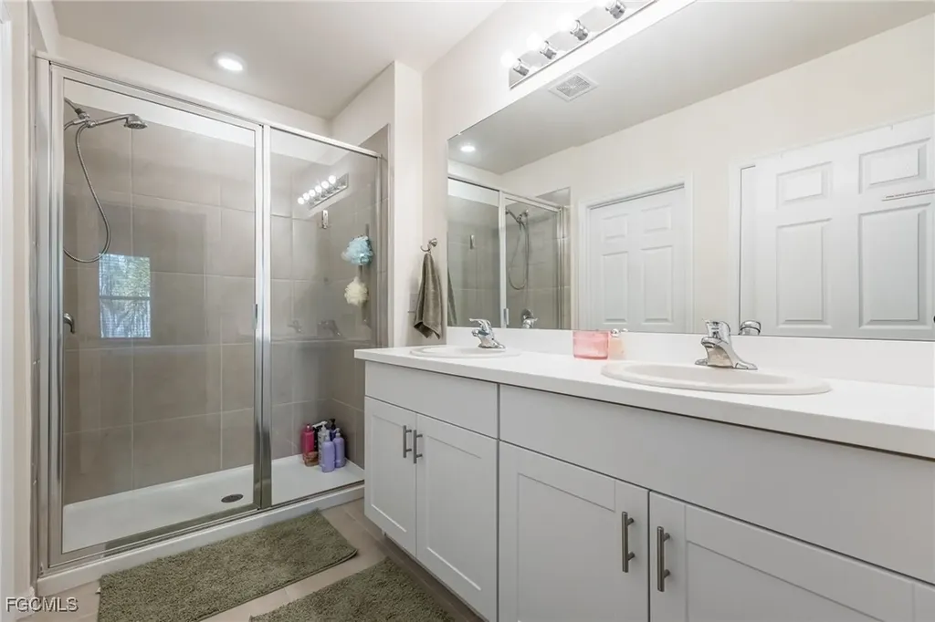 20587 Plumwood Loop North Fort Myers FL 33917