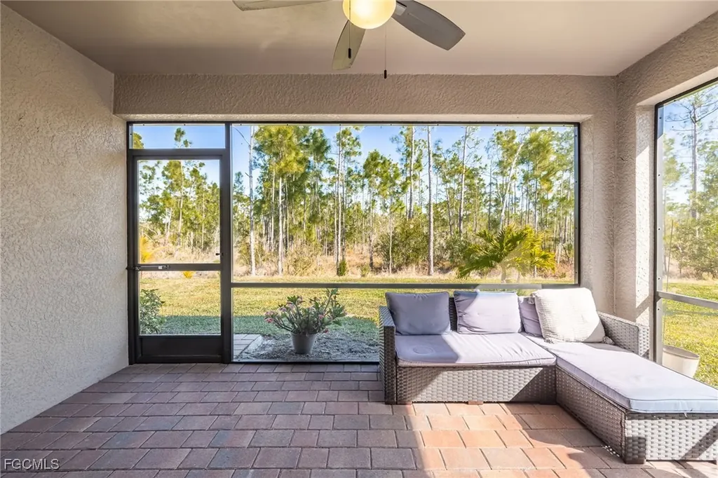 20587 Plumwood Loop North Fort Myers FL 33917
