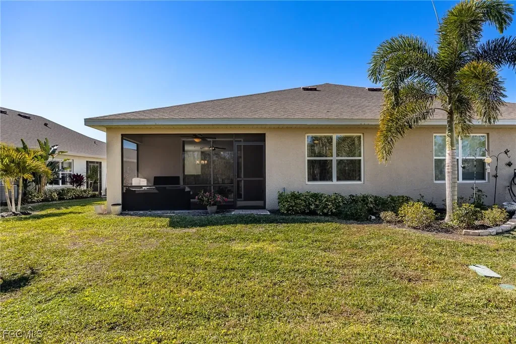 20587 Plumwood Loop North Fort Myers FL 33917